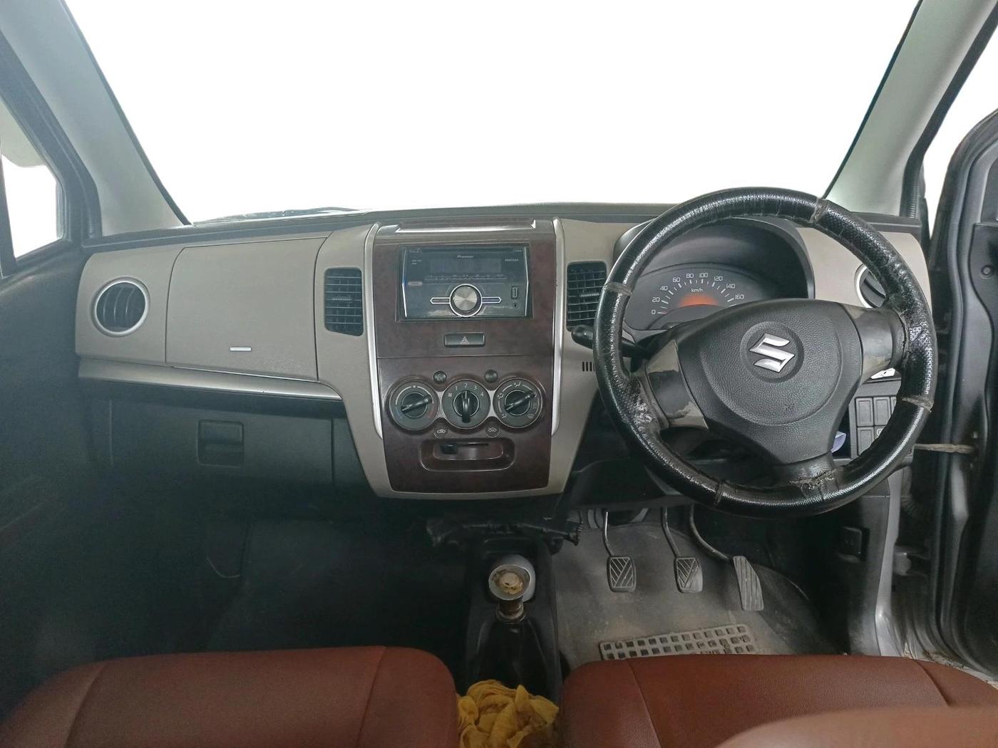2016 Maruti Wagon R 1.0 LXI CNG, CNG, Manual, 1,36,666 km, interior