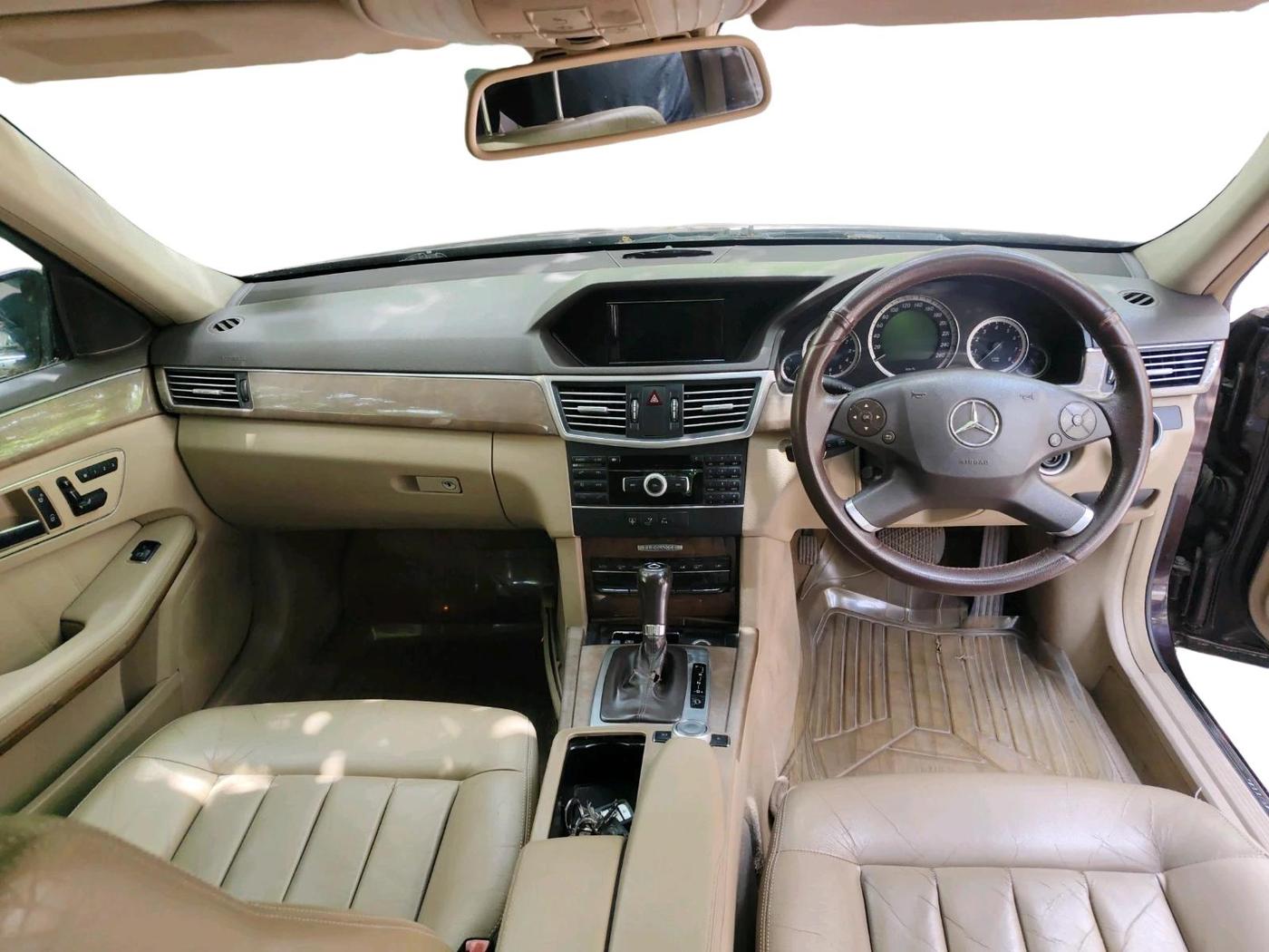 2011 Mercedes Benz E Class E 200 CGI, Petrol, Automatic, 73,566 km, interior