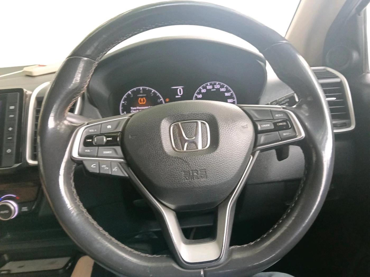 2022 Honda City 1.5L I-VTEC ZX CVT, Petrol, Automatic, 32,599 km, interior