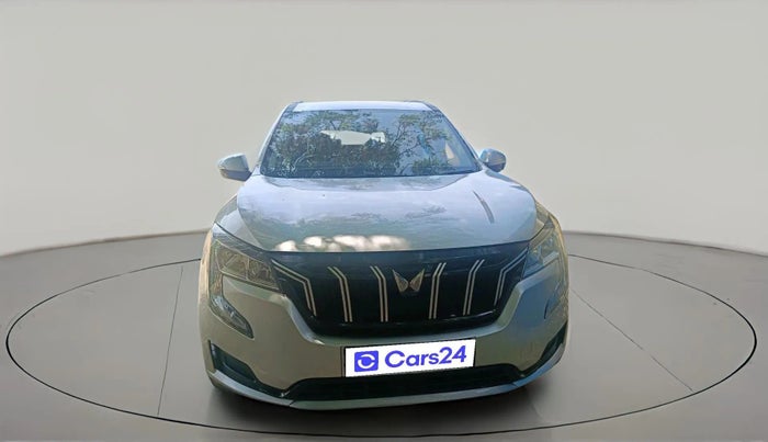 2022 Mahindra XUV700 MX P MT 5 STR, Petrol, Manual, 42,749 km, exterior