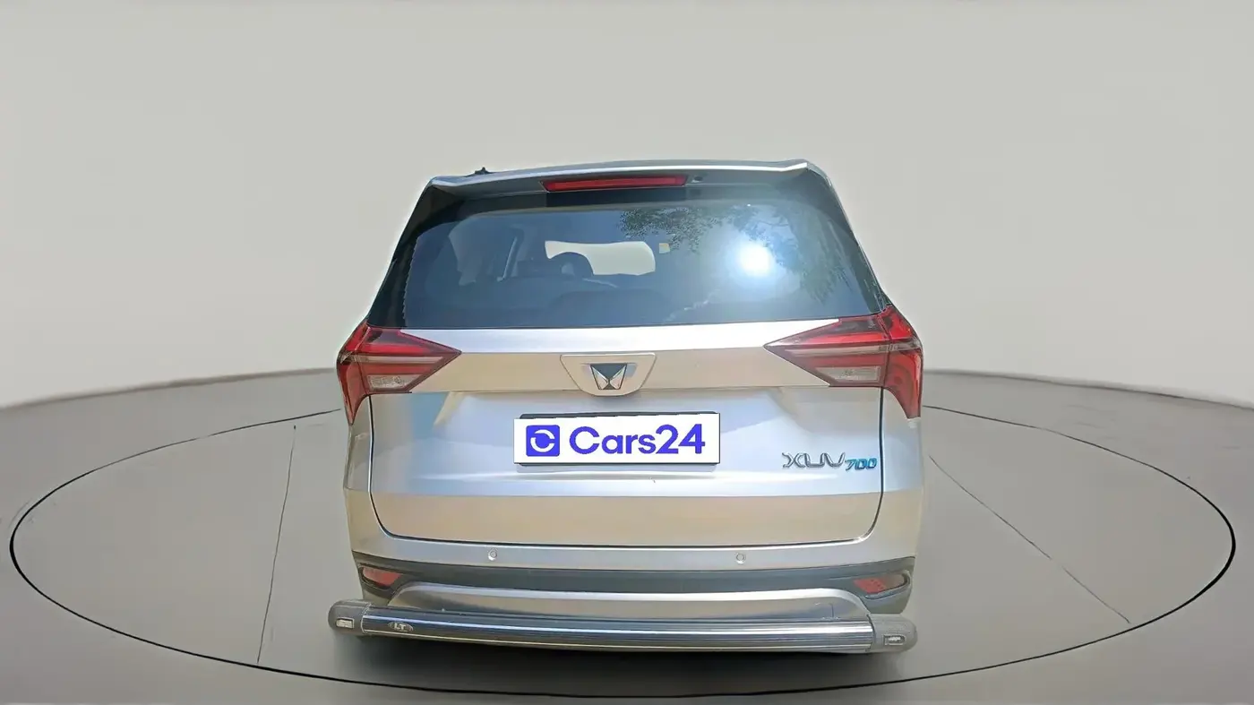 2022 Mahindra XUV700 MX P MT 5 STR, Petrol, Manual, 42,749 km, exterior