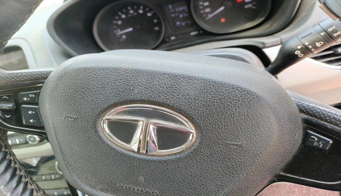 2019 Tata NEXON XT PETROL, Petrol, Manual, 54,840 km, interior