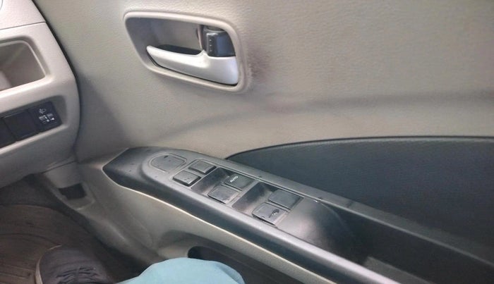 2014 Maruti Celerio VXI, CNG, Manual, 1,37,269 km, interior