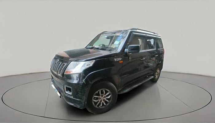 2017 Mahindra TUV300 T8, Diesel, Manual, 1,41,750 km, exterior