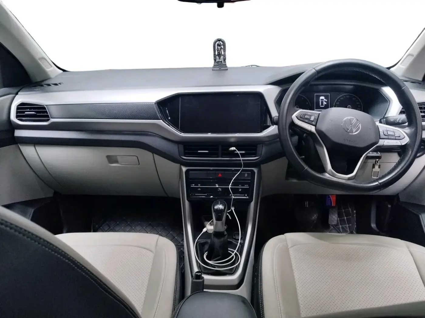 2024 Volkswagen TAIGUN HIGHLINE 1.0 TSI AT, Petrol, Automatic, 26,462 km, interior