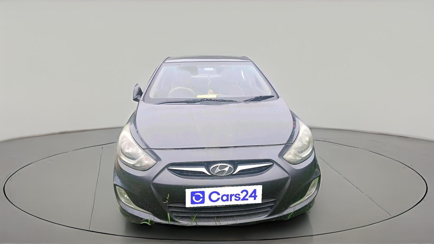 2012 Hyundai Verna FLUIDIC 1.6 VTVT EX, CNG, Manual, 1,07,374 km, exterior