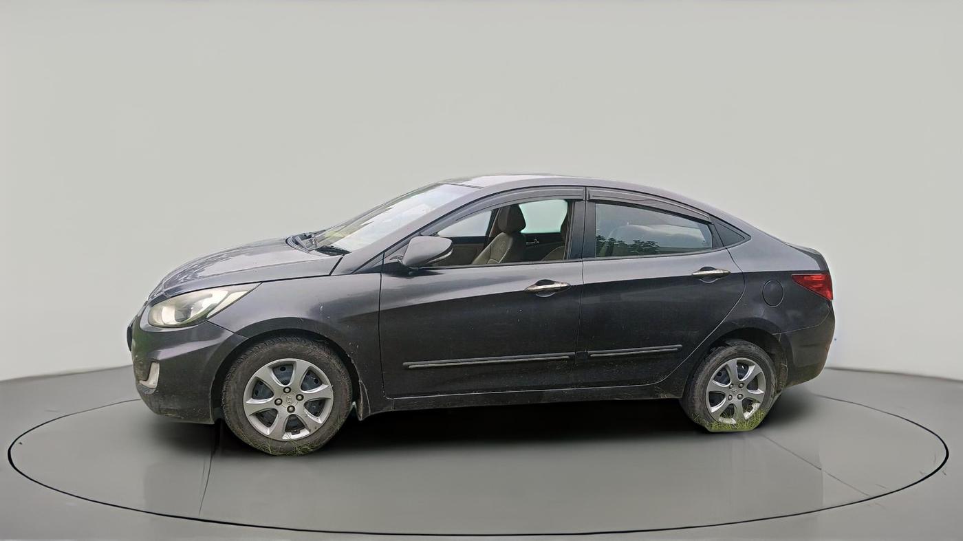 2012 Hyundai Verna FLUIDIC 1.6 VTVT EX, CNG, Manual, 1,07,374 km, exterior