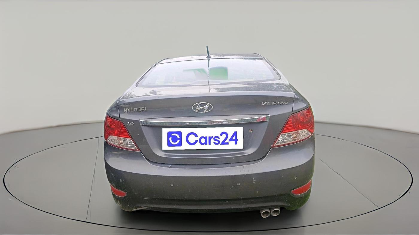 2012 Hyundai Verna FLUIDIC 1.6 VTVT EX, CNG, Manual, 1,07,374 km, exterior