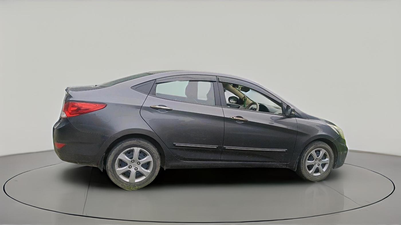 2012 Hyundai Verna FLUIDIC 1.6 VTVT EX, CNG, Manual, 1,07,374 km, exterior