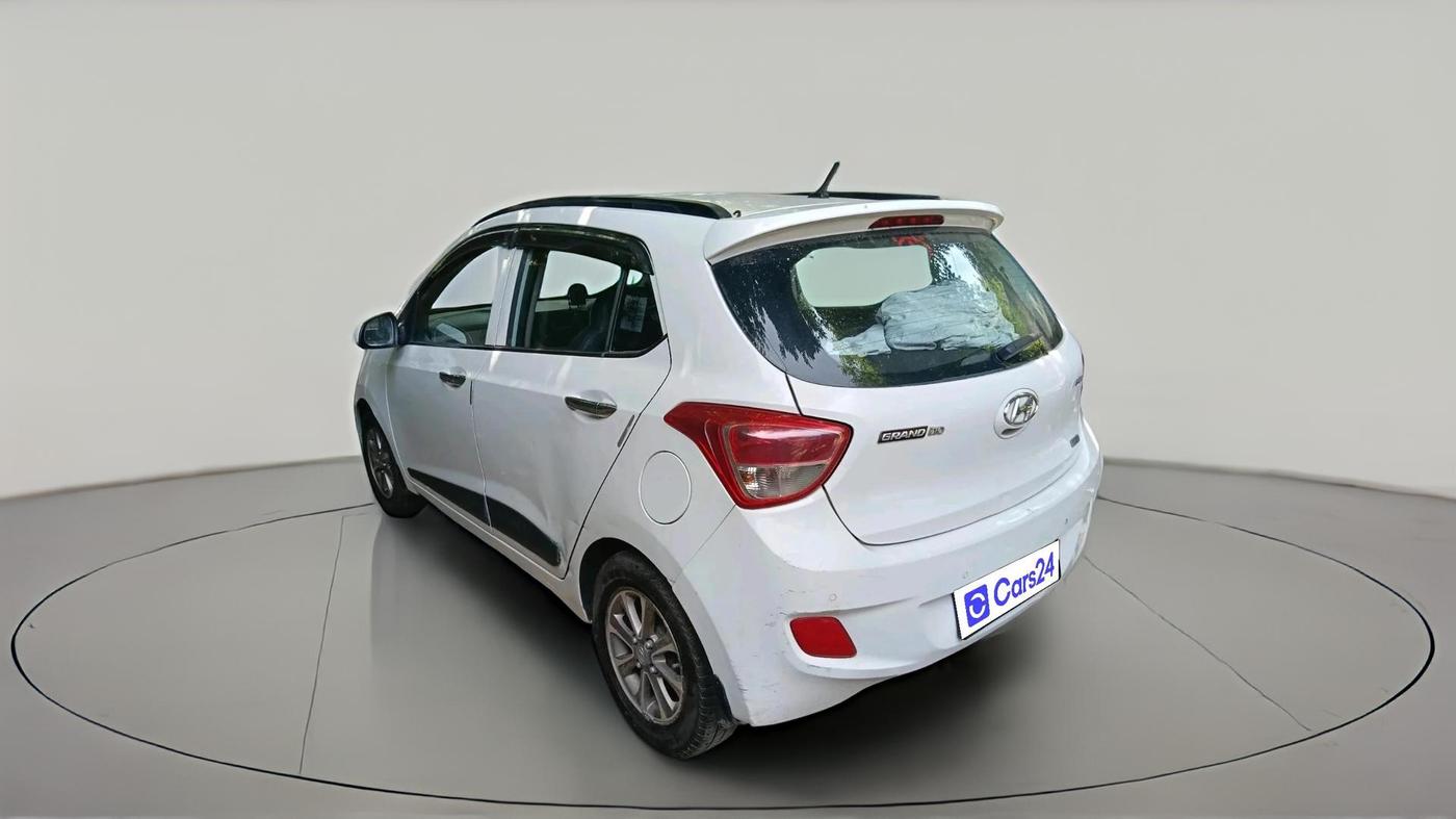 2016 Hyundai Grand i10 ASTA (O) 1.2 KAPPA VTVT, CNG, Manual, 1,24,838 km, exterior