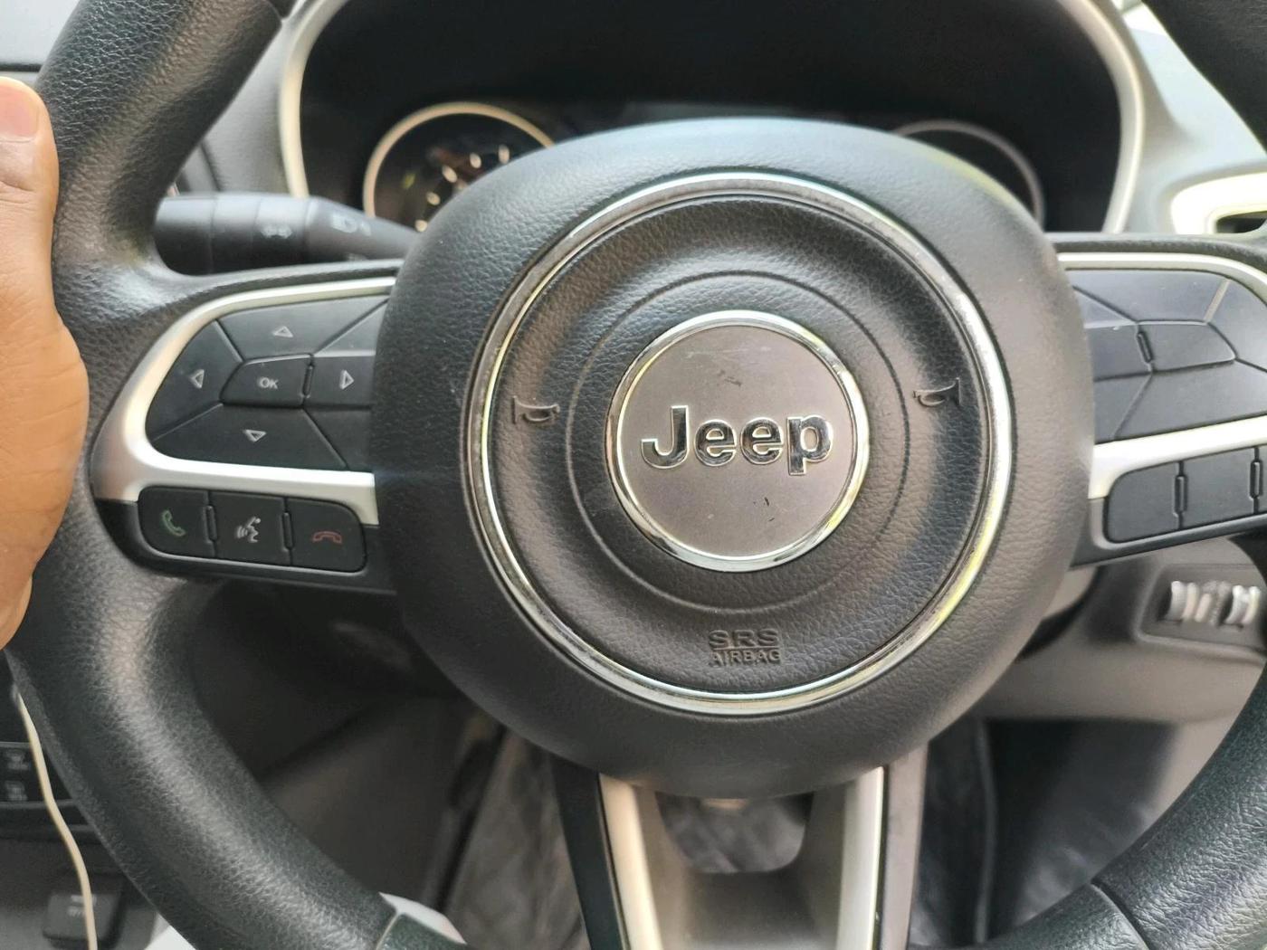 2017 Jeep Compass LONGITUDE 2.0 DIESEL, Diesel, Manual, 1,27,158 km, interior
