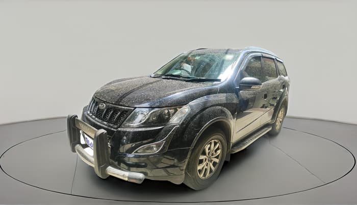2016 Mahindra XUV500 W10 1.99, Diesel, Manual, 83,145 km, exterior