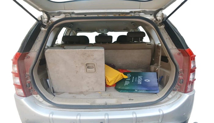 2016 Mahindra XUV500 W6 1.99, Diesel, Manual, 71,487 km, exterior