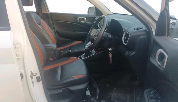 2022 Hyundai VENUE SX 1.0 TURBO IMT, Petrol, Manual, 38,679 km, interior
