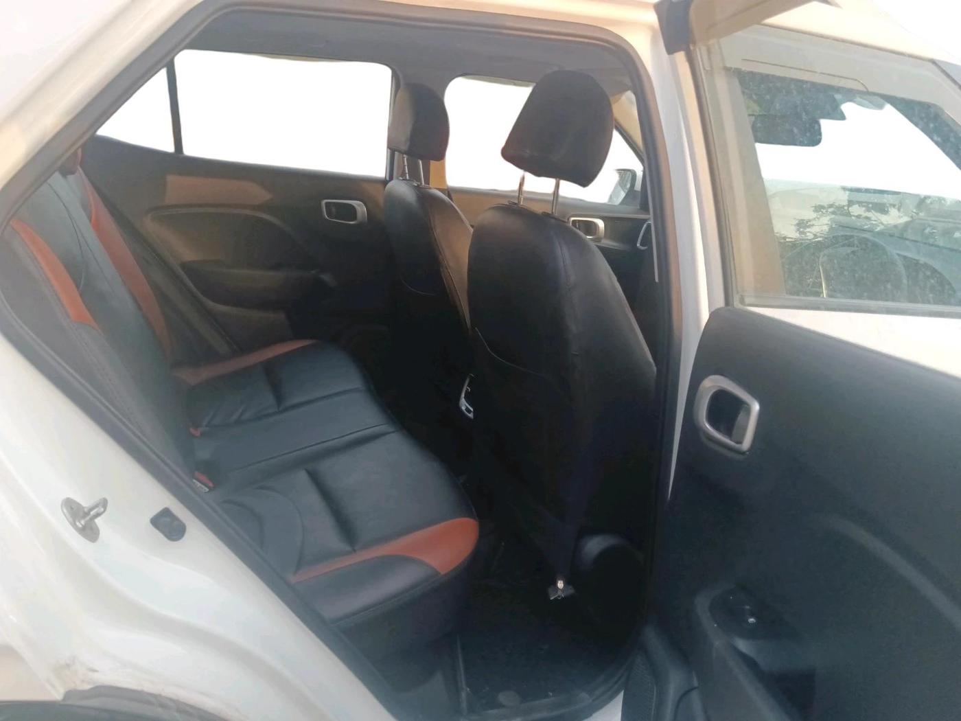 2022 Hyundai VENUE SX 1.0 TURBO IMT, Petrol, Manual, 38,679 km, interior