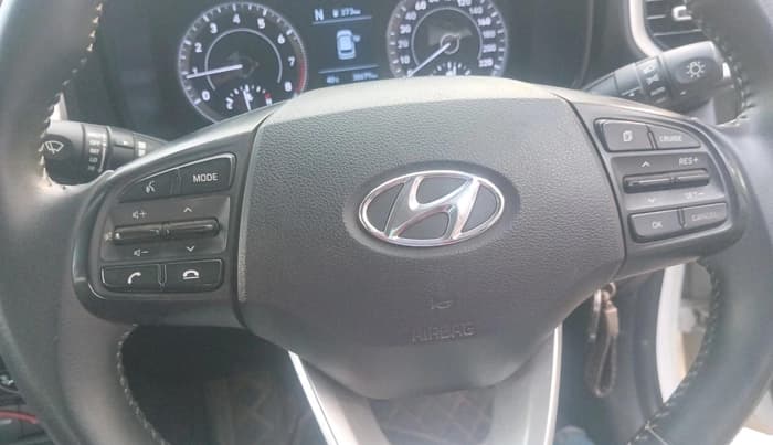 2022 Hyundai VENUE SX 1.0 TURBO IMT, Petrol, Manual, 38,679 km, interior