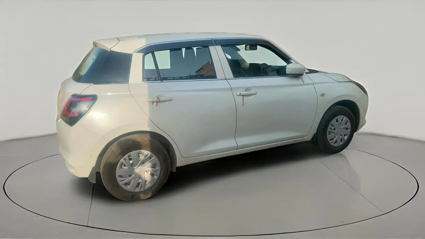 2024 Maruti Swift LXi, Petrol, Manual, 9,350 km, exterior