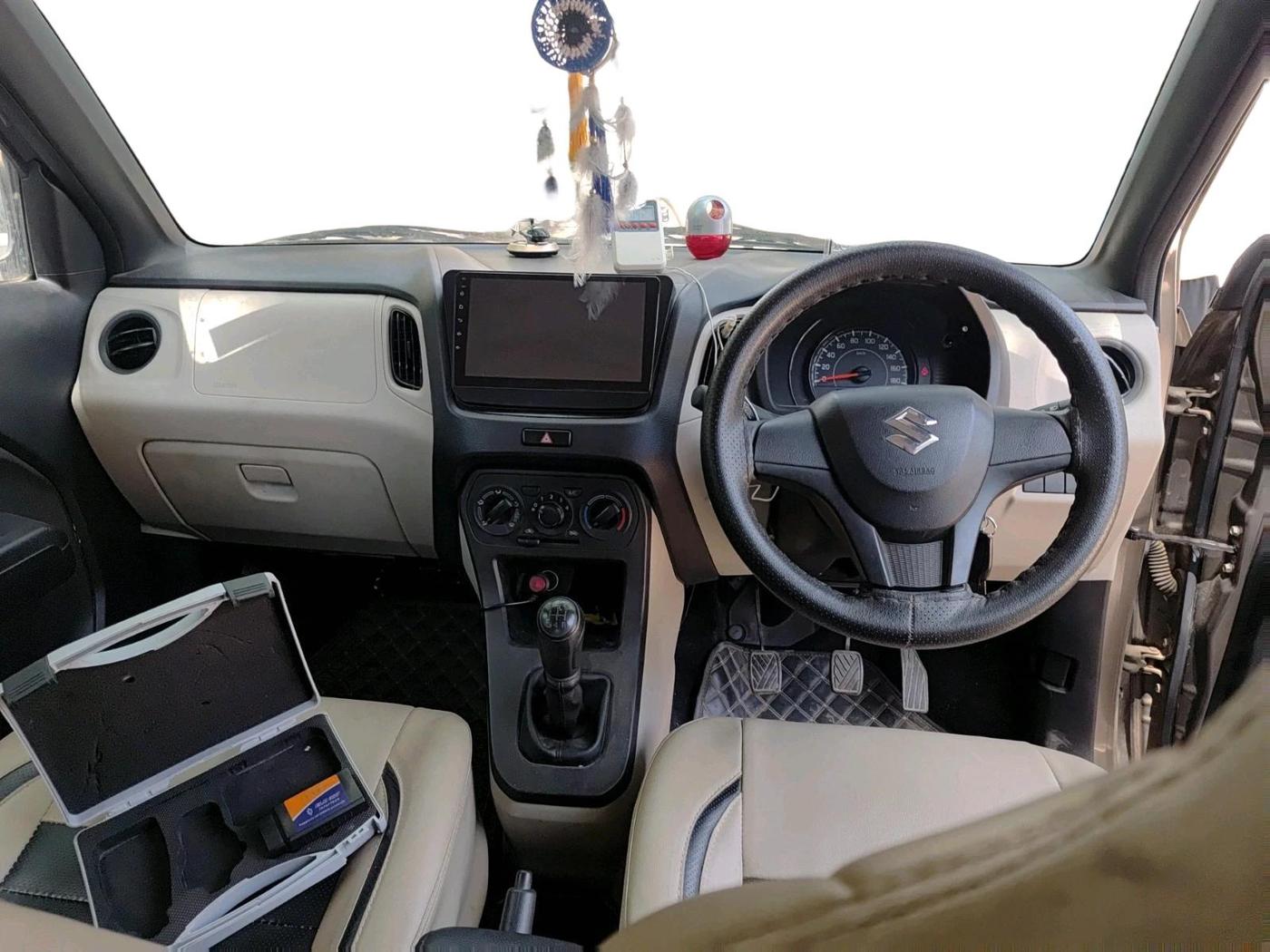 2021 Maruti New Wagon-R LXI 1.0, Petrol, Manual, 22,009 km, interior