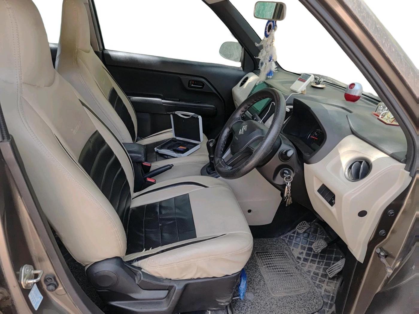 2021 Maruti New Wagon-R LXI 1.0, Petrol, Manual, 22,009 km, interior