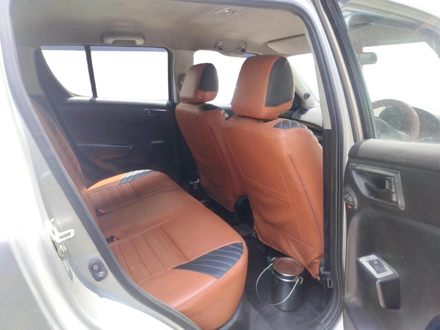 2012 Maruti Swift LXI, Petrol, Manual, 87,845 km, interior