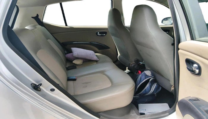 2011 Hyundai i10 MAGNA 1.2, Petrol, Manual, 33,939 km, interior