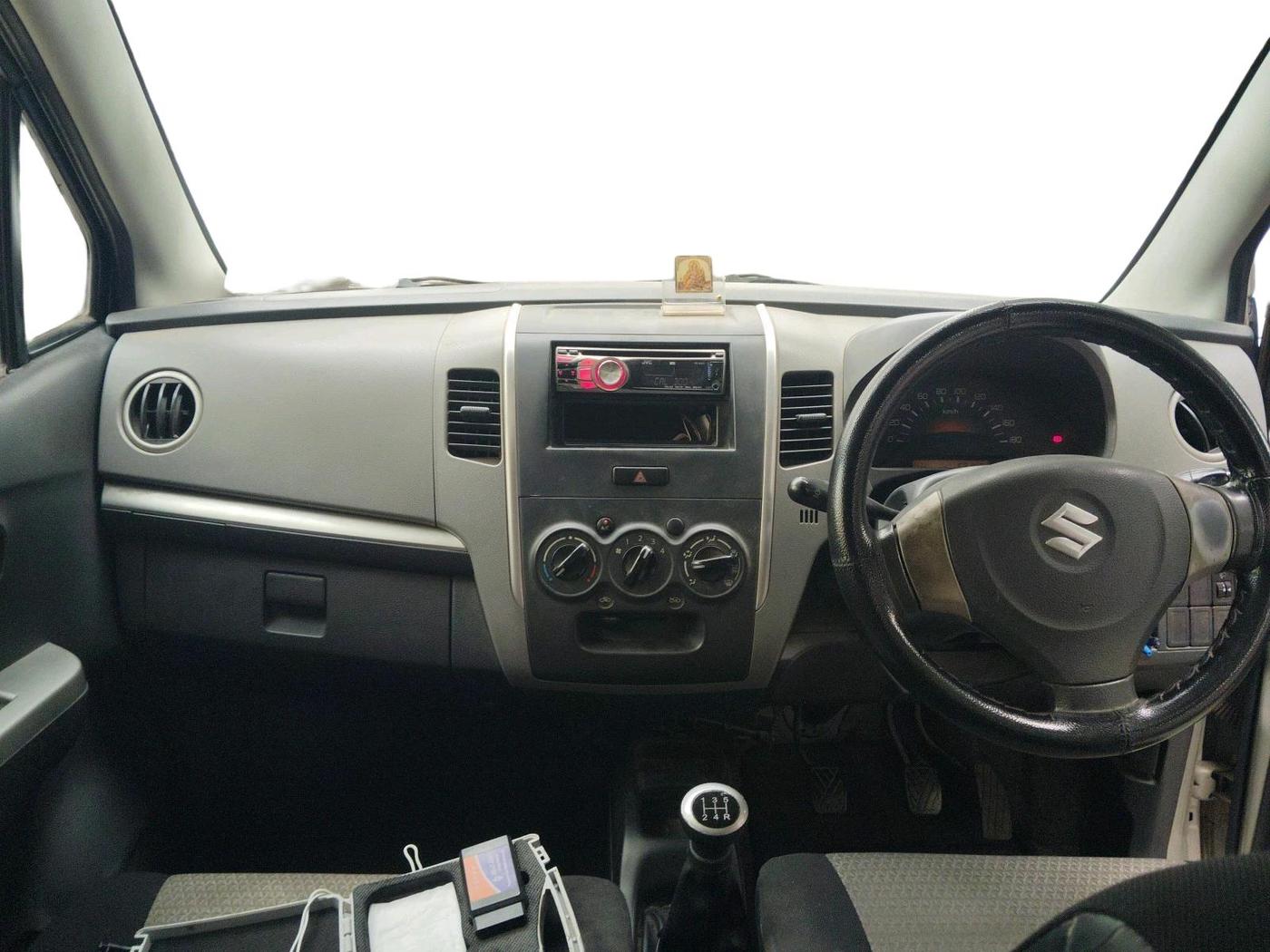 2011 Maruti Wagon R 1.0 LXI, Petrol, Manual, 63,143 km, interior
