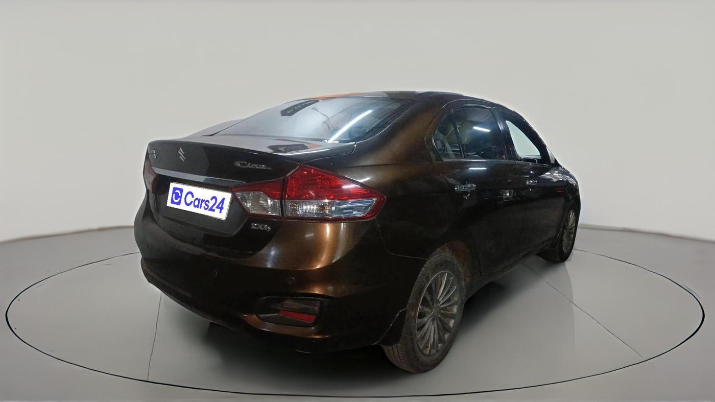 2015 Maruti Ciaz ZXI+, Petrol, Manual, 1,71,403 km, exterior