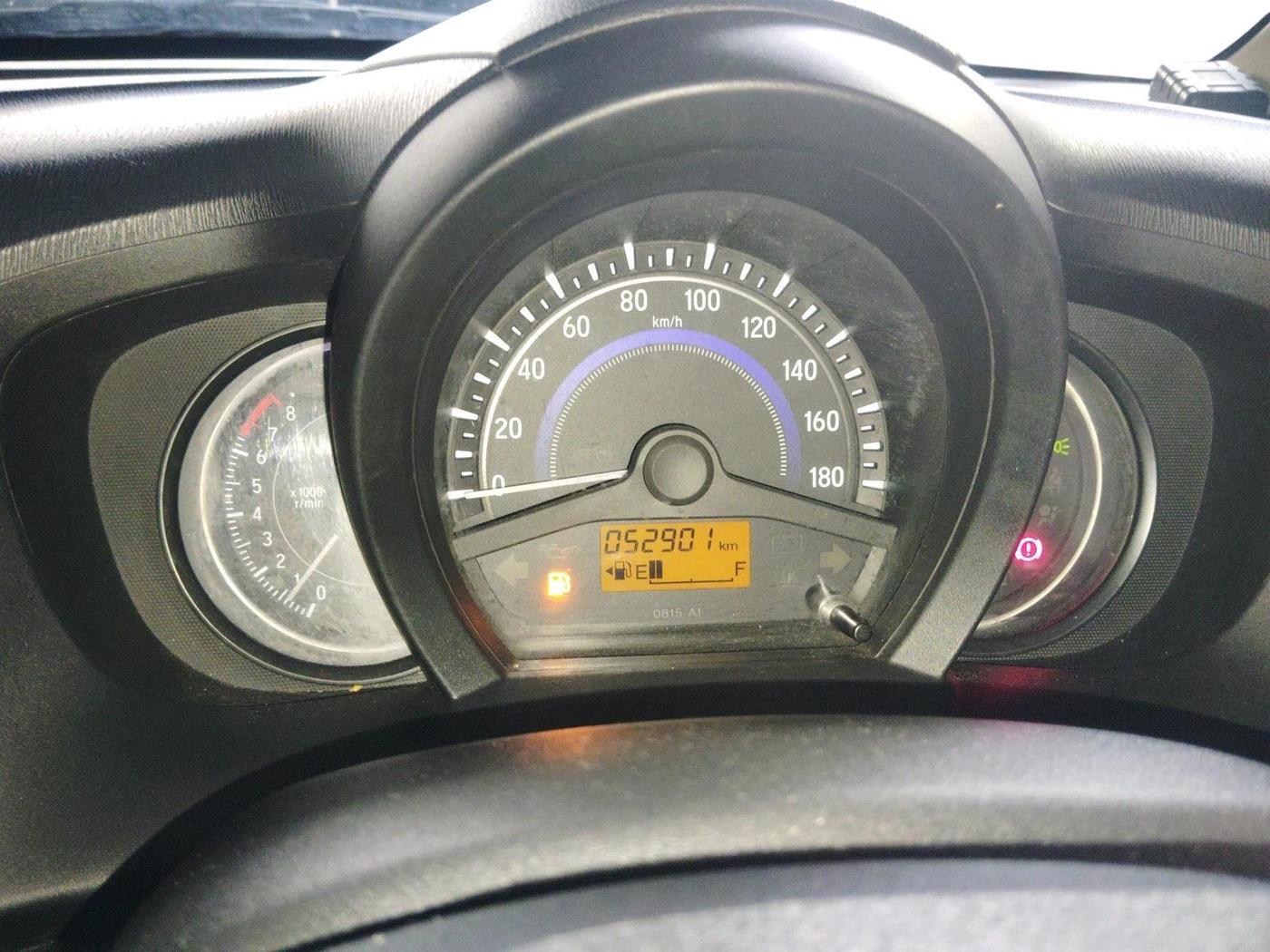 2015 Honda Amaze 1.2L I-VTEC VX, Petrol, Manual, 52,901 km, interior