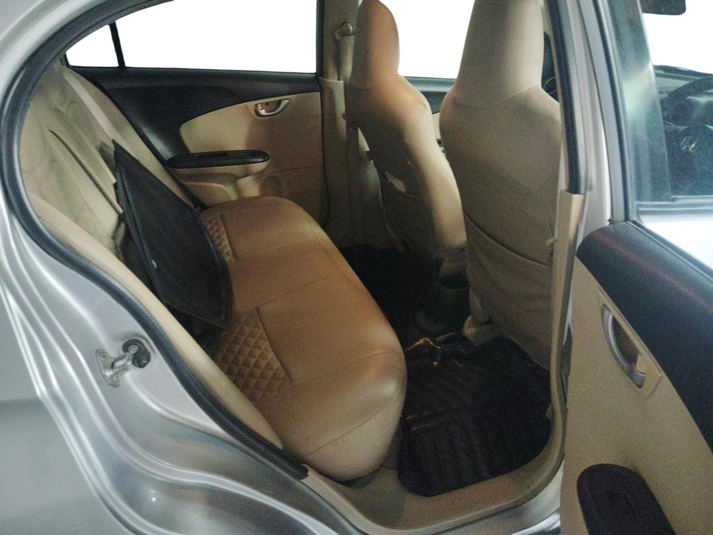2015 Honda Amaze 1.2L I-VTEC VX, Petrol, Manual, 52,901 km, interior
