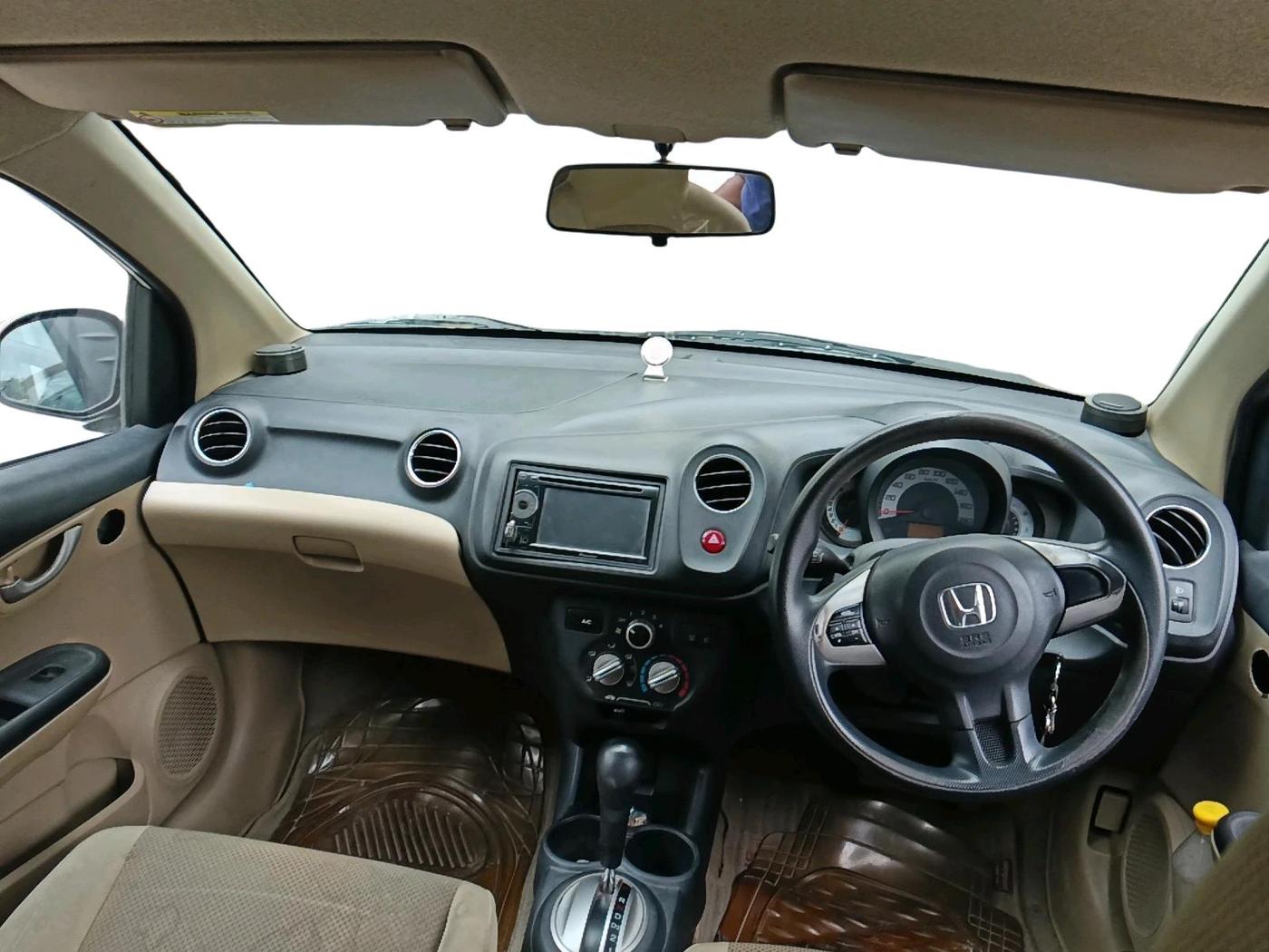 2014 Honda Brio VX AT, Petrol, Automatic, 52,368 km, interior