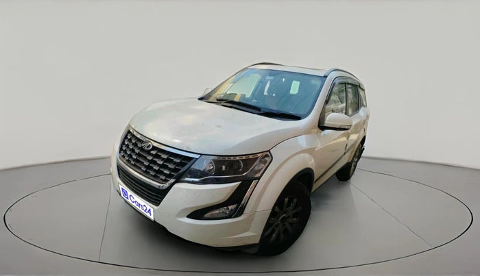 2018 Mahindra XUV500 W9, Diesel, Manual, 1,11,415 km, exterior