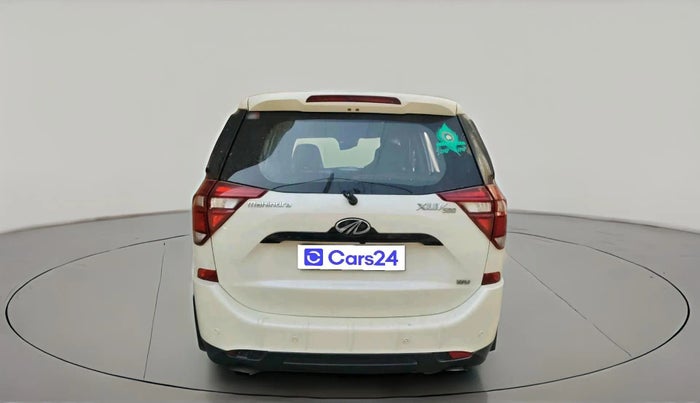 2018 Mahindra XUV500 W9, Diesel, Manual, 1,11,415 km, exterior