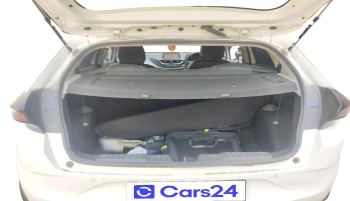 2023 Tata ALTROZ XMA PLUS PETROL, Petrol, Manual, 43,837 km, exterior