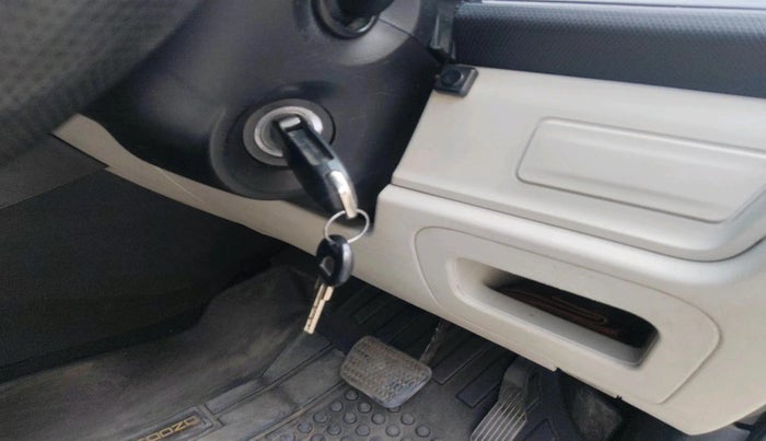 2023 Tata ALTROZ XMA PLUS PETROL, Petrol, Manual, 43,837 km, interior