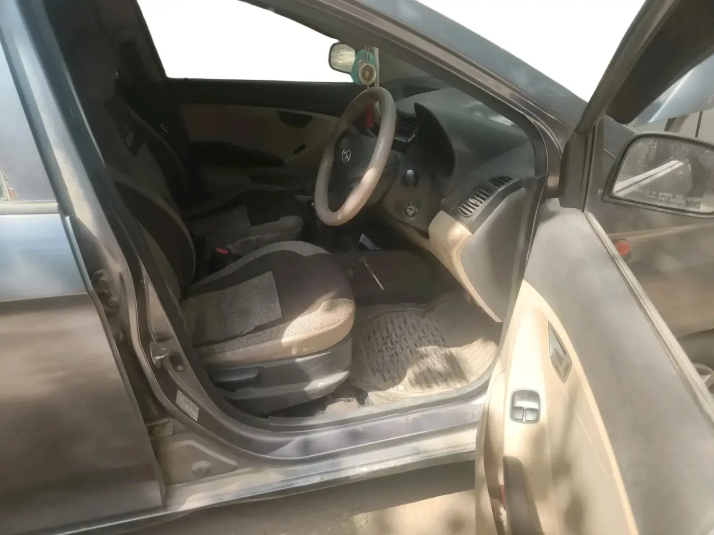 2012 Hyundai Eon ERA, Petrol, Manual, 65,936 km, interior