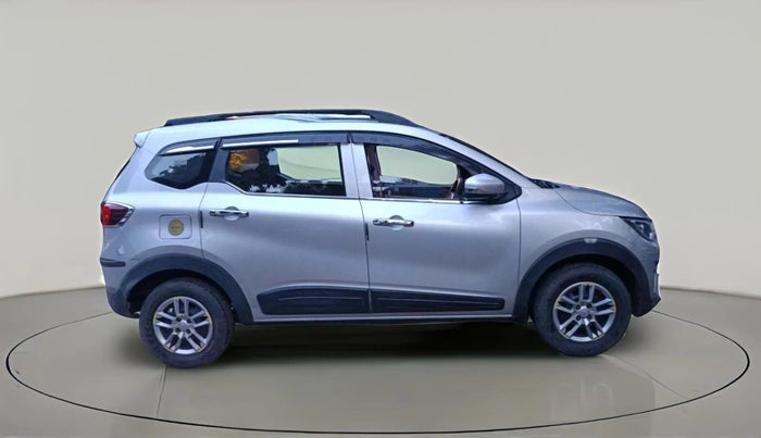 2021 Renault TRIBER RXL MT, Petrol, Manual, 53,048 km, exterior