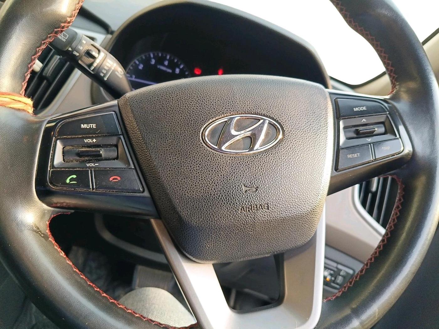 2017 Hyundai Creta SX PLUS AT 1.6 PETROL, CNG, Automatic, 75,530 km, interior