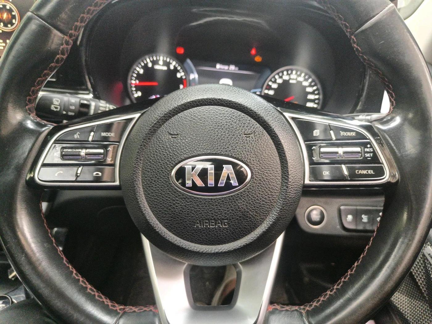 2020 KIA SELTOS GTX PLUS DCT 1.4 PETROL, Petrol, Automatic, 1,18,477 km, interior