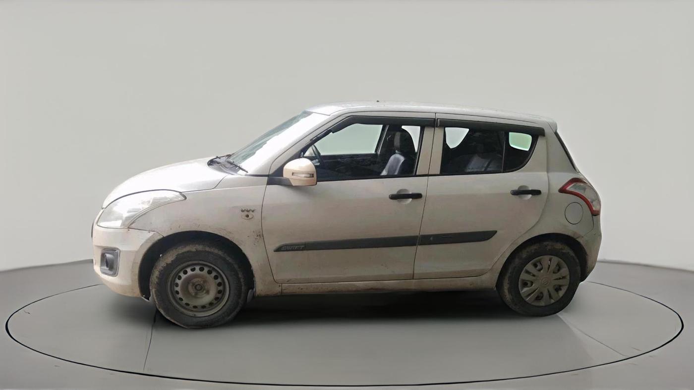 2016 Maruti Swift LXI (O), CNG, Manual, 1,05,276 km, exterior