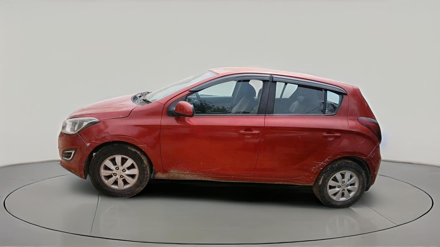 2012 Hyundai i20 SPORTZ 1.2, CNG, Manual, 1,02,396 km, exterior