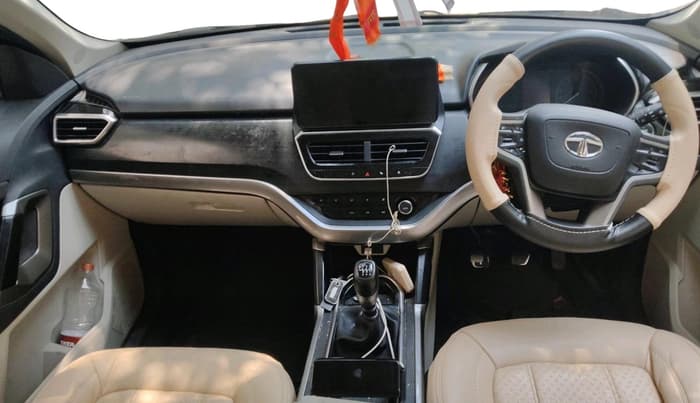 2023 Tata Safari XT PLUS, Diesel, Manual, 50,555 km, interior