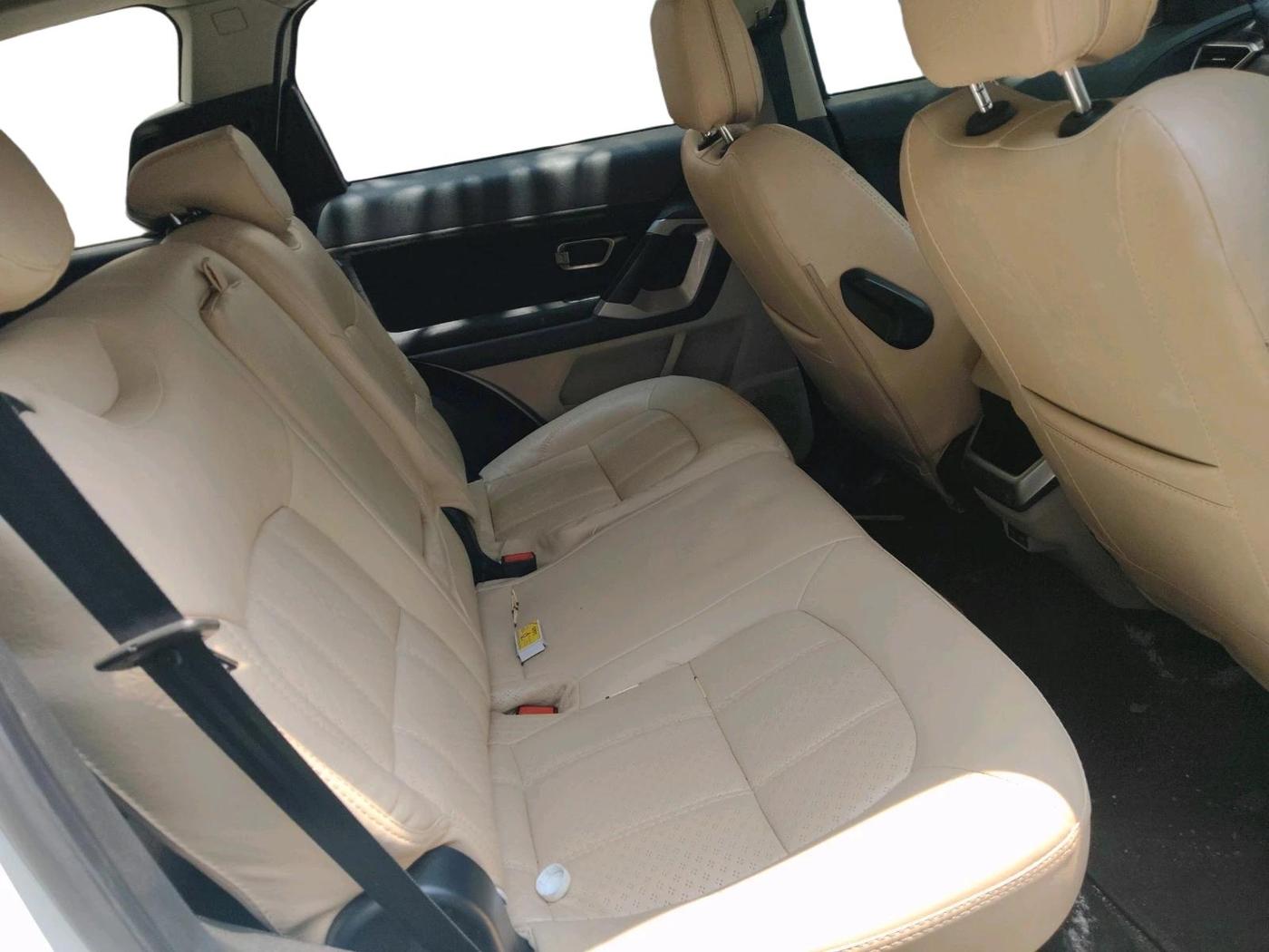 2023 Tata Safari XT PLUS, Diesel, Manual, 50,555 km, interior