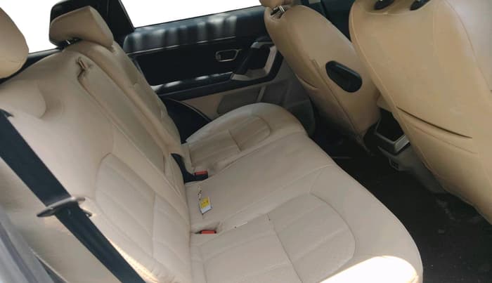 2023 Tata Safari XT PLUS, Diesel, Manual, 50,555 km, interior