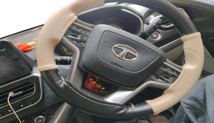 2023 Tata Safari XT PLUS, Diesel, Manual, 50,555 km, interior