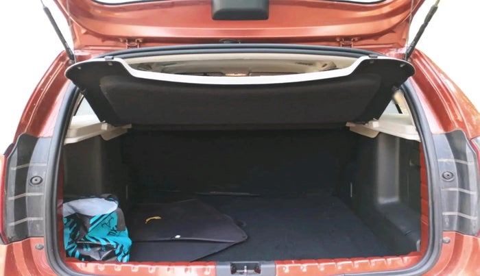 2018 Renault Duster RXS CVT, Petrol, Automatic, 69,636 km, exterior