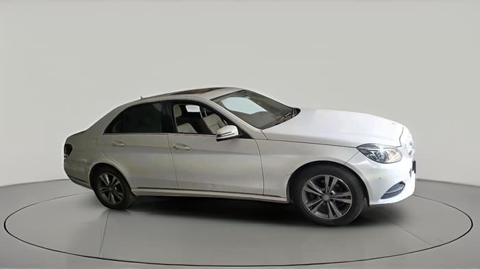 2013 Mercedes Benz E Class E 200 CGI AVANTGARDE, Petrol, Automatic, 42,931 km, exterior