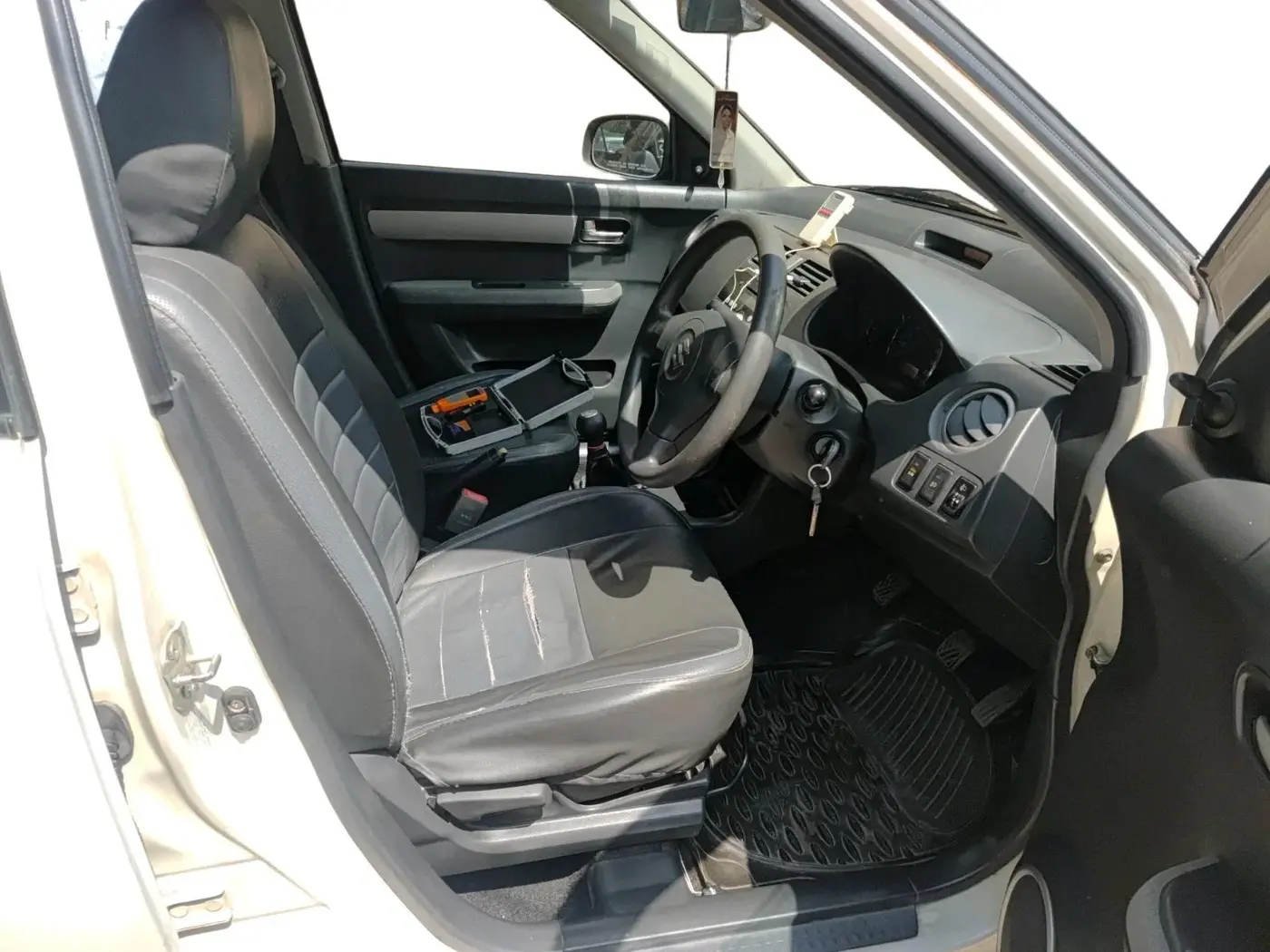 2011 Maruti Swift Dzire VXI, Petrol, Manual, 51,140 km, interior