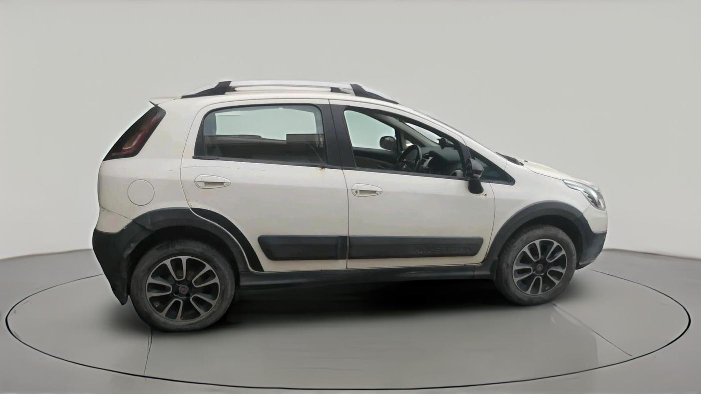 2018 Fiat URBAN CROSS EMOTION MULTIJET 1.3, Diesel, Manual, 63,750 km, exterior