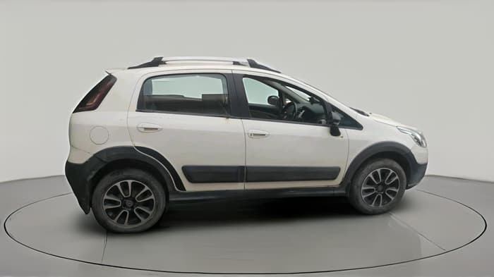 2018 Fiat URBAN CROSS EMOTION MULTIJET 1.3, Diesel, Manual, 63,750 km, exterior