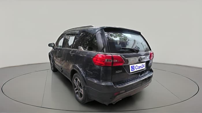 2017 Tata Hexa XT 4X2 7 STR, Diesel, Manual, 86,106 km, exterior